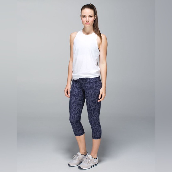 Lululemon Wunder Under Crop Luxtreme Pretty Palm Cadet Greyvy Capri Leggings - Picture 4 of 10